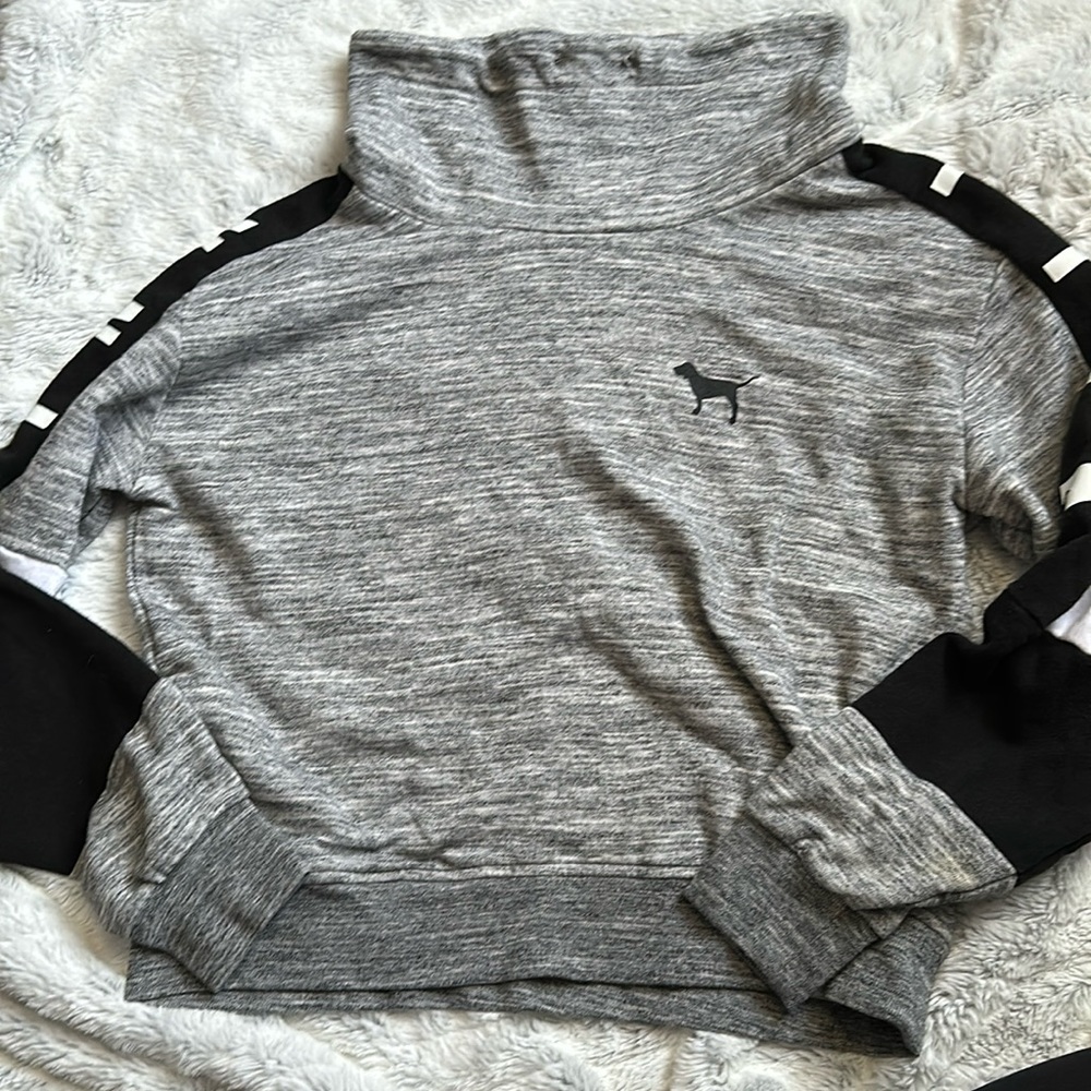 Victoria’s Secret PINK funnel neck sweatshirt